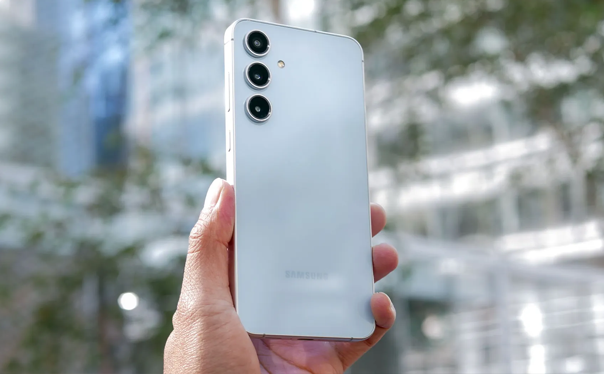 Samsung S24 FE | Full Review