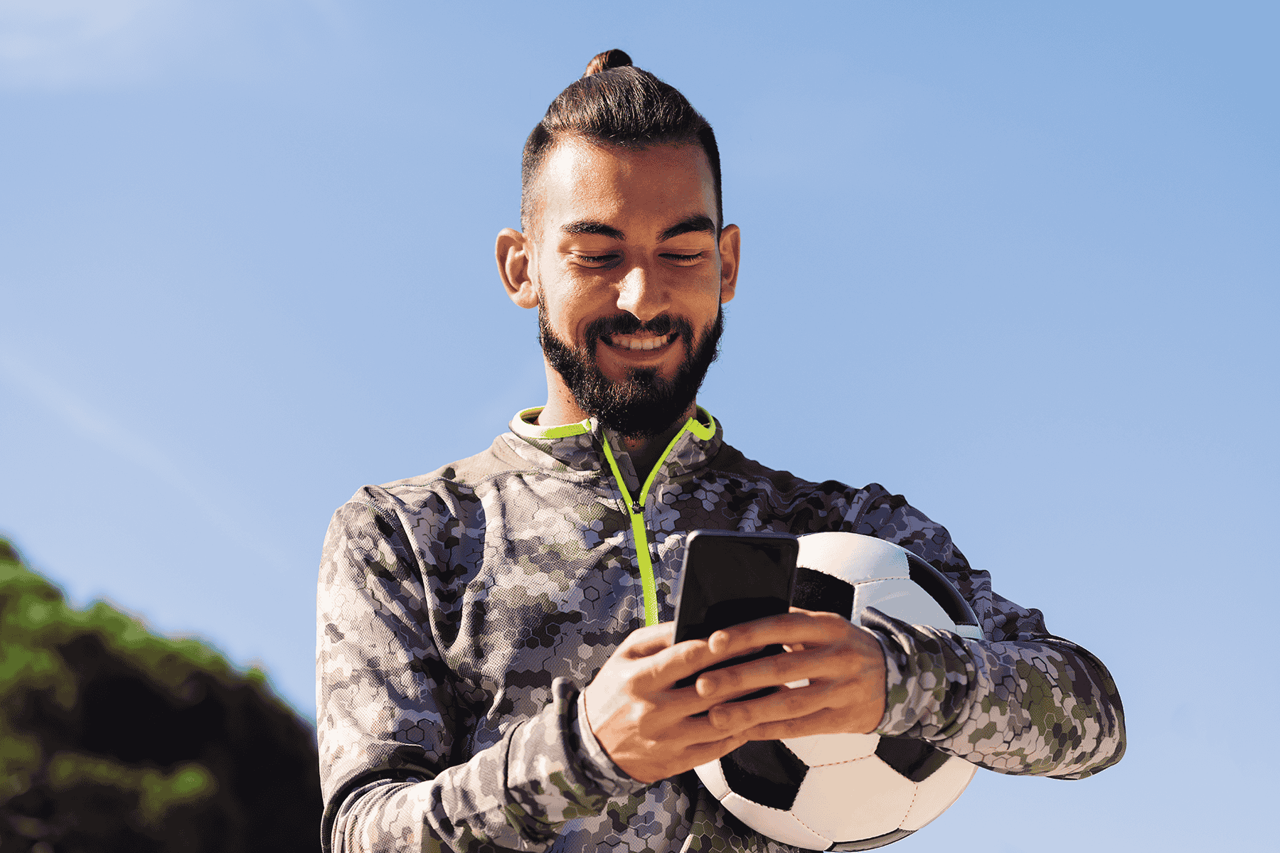 ท่องเที่ยวได้อย่างอิสระในฟุตบอลโลกด้วย eSIM จาก The Football Fever Travel