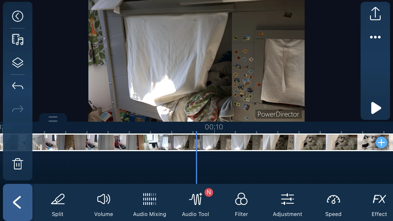 PowerDirector timeline view