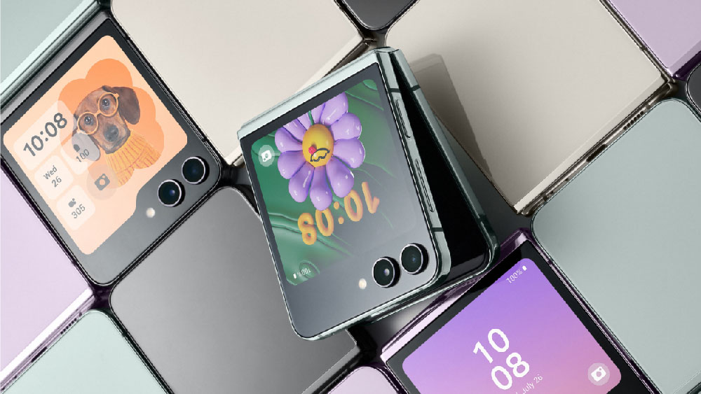 Samsung Galaxy Z Flip 5 vs Flip 4 | What’s the Flippin’ Difference?