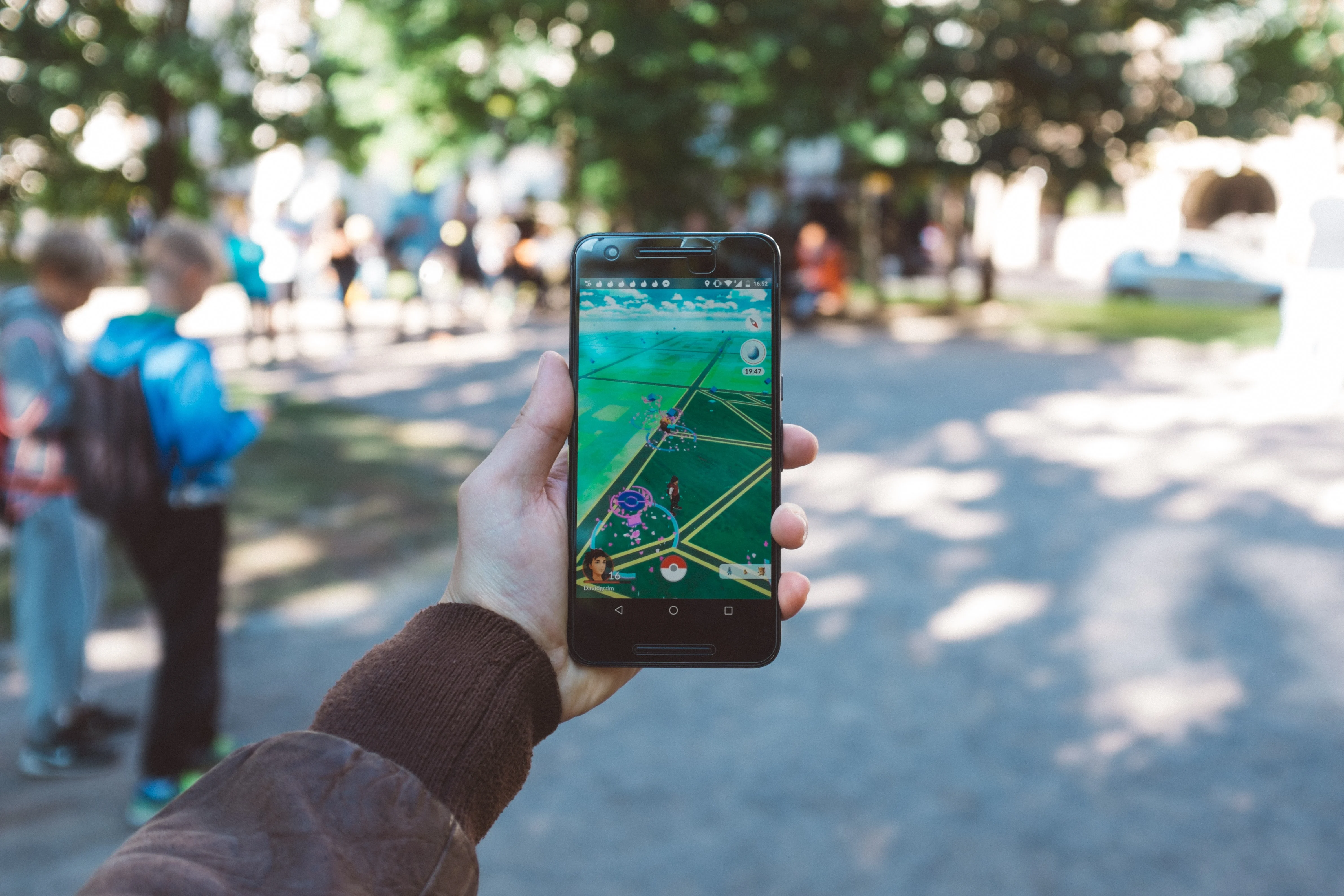 Mobile gaming