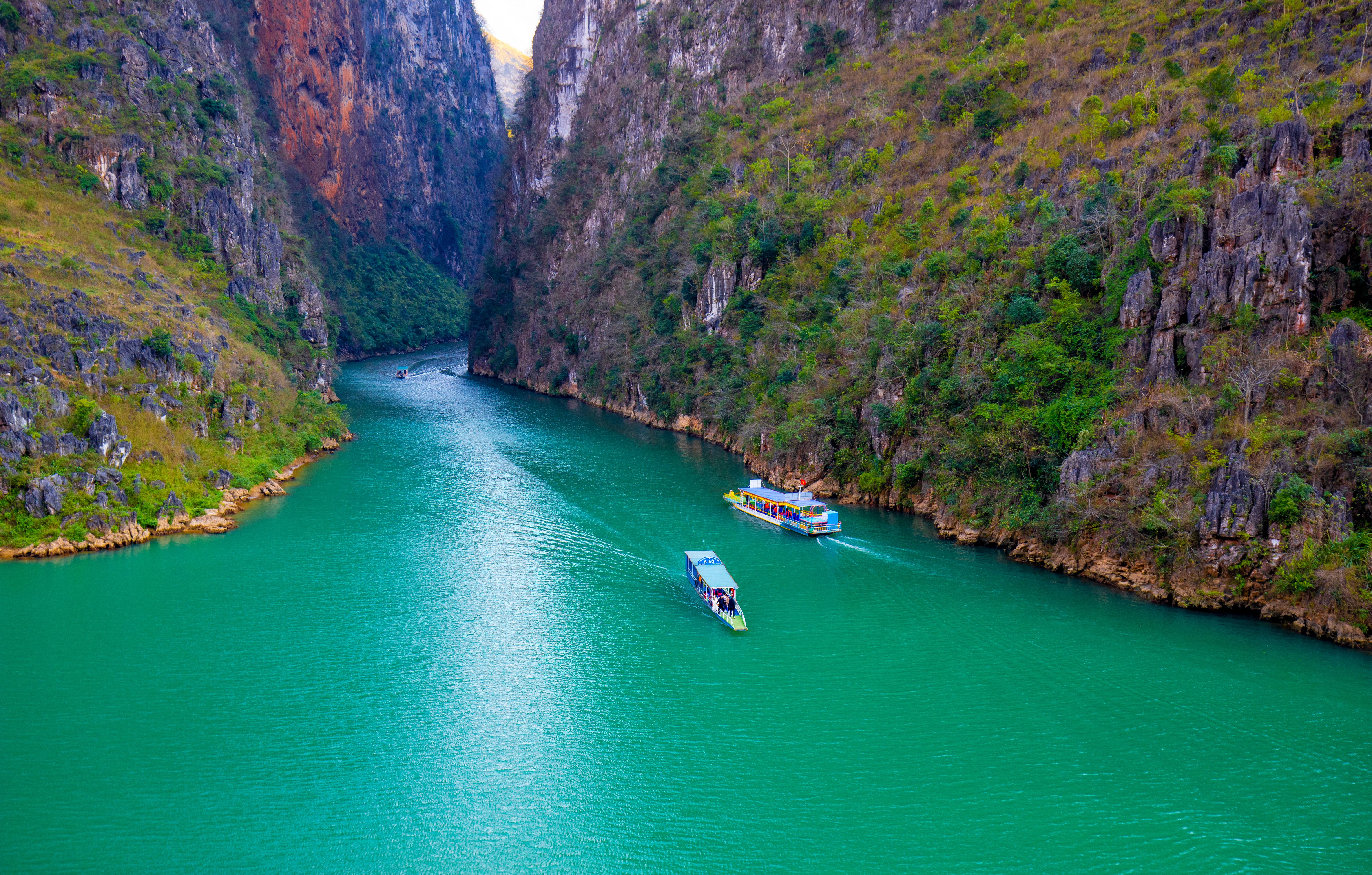 Mountain scenery on the Ha Giang loop, Vietnam