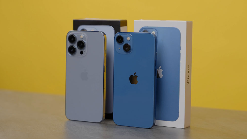 Apple iPhone | Do you need the Pro version?