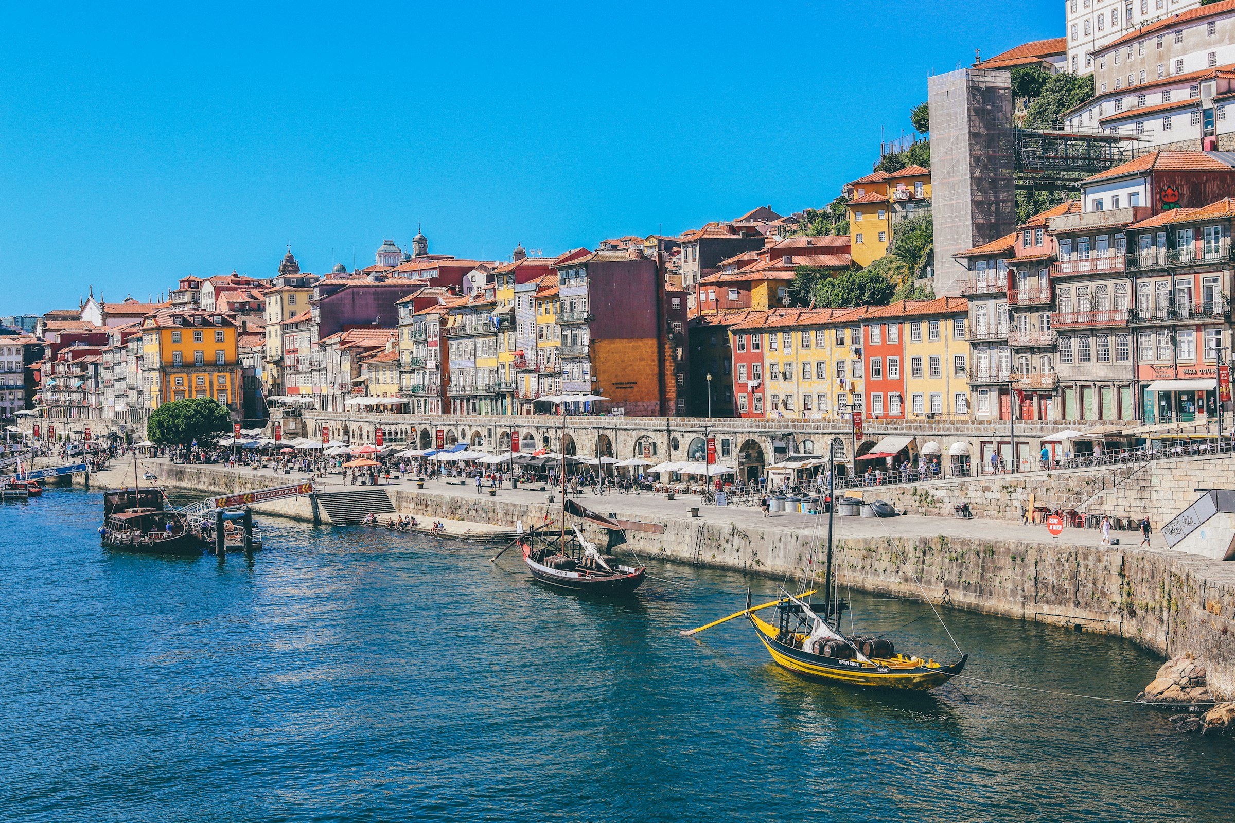 Portugal holiday image for mozillion